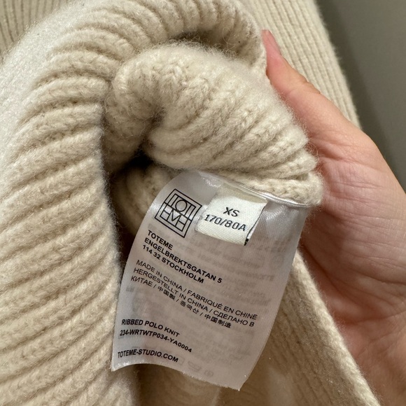 Toteme Wool Sweater - Picture 5 of 8